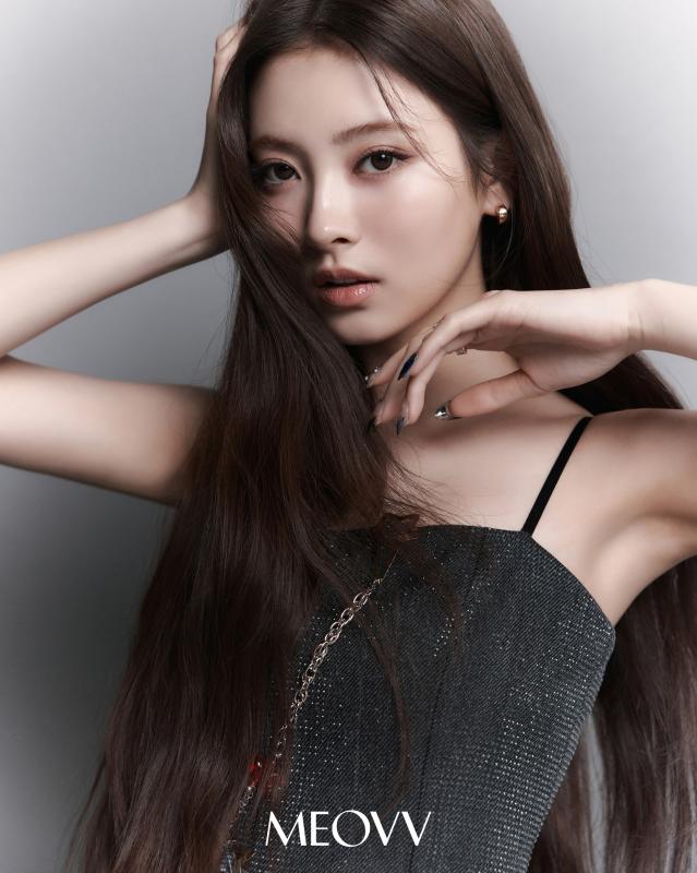 Đệ nhất mỹ nhân showbiz thế hệ mới đẹp như tượng tạc vẫn không hài lòng khán giả, lộ dấu vết hút mỡ gây sốc - Ảnh 9.