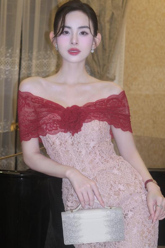Mỹ nhân có nụ cười 10 triệu view xuất hiện ở The Face Vietnam, dàn mentor vừa nhìn nói liền 1 câu!- Ảnh 3. Mỹ nhân có nụ cười 10 triệu view xuất hiện ở The Face Vietnam, dàn mentor vừa nhìn nói liền 1 câu!- Ảnh 3.