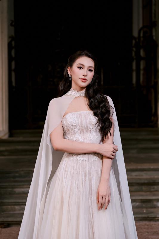 Khung hình gấp 3 visual hiếm thấy trong showbiz: Thanh Thuỷ, Tiểu Vy, Kỳ Duyên xứng danh Hoa hậu chánh cung, nhìn sao cũng đẹp- Ảnh 8.