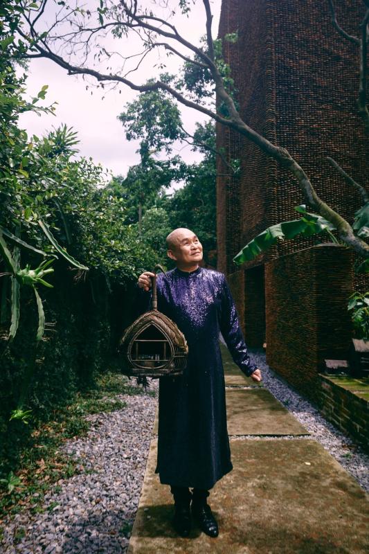 Nam nghệ sĩ cả nước biết mặt từng phải buôn đồng nát sống qua ngày, giờ ở biệt phủ lọt Top 14 kiến trúc ấn tượng nhất thế giới- Ảnh 4. Nam nghệ sĩ cả nước biết mặt từng phải buôn đồng nát sống qua ngày, giờ ở biệt phủ lọt Top 14 kiến trúc ấn tượng nhất thế giới- Ảnh 4.