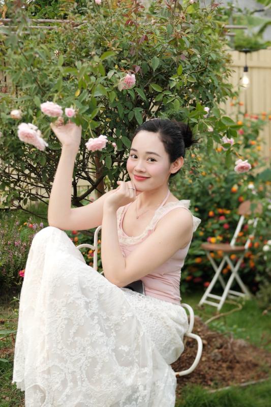 Bỏ việc văn phòng, dùng ChatGPT thiết kế khu vườn trên mảnh đất 1000m2: "Hết đau cổ vai gáy thì chuyển sang đau lưng vì cuốc đất"- Ảnh 5.