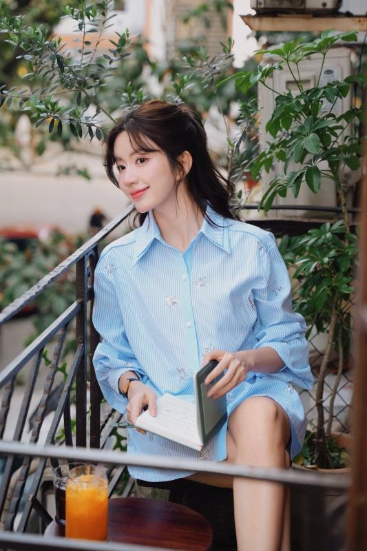 Phát hiện nữ diễn viên phim giờ vàng đẹp vô thực: Visual khi "tắt app" vẫn sáng bừng, hé lộ danh tính chồng kém 1 tuổi- Ảnh 3.