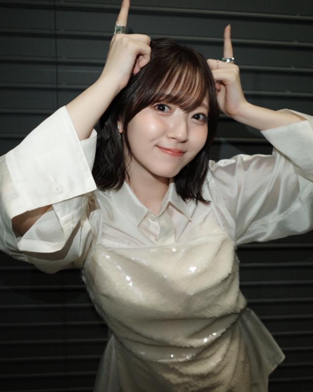 Lộ diện dàn WAGs xinh đẹp và kín tiếng của ĐT Nhật Bản: Visual đỉnh chóp, toàn làm ca sĩ, diễn viên - Ảnh 8.