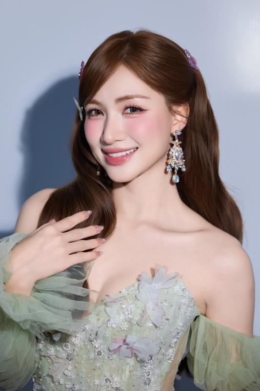 Tin vui của Hòa Minzy- Ảnh 4.