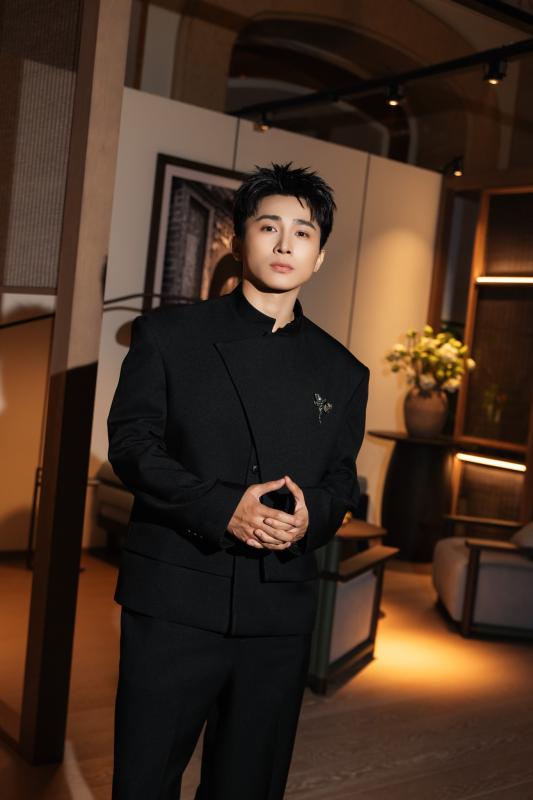 Việt Nam có ca sĩ đẹp trai chưa debut đã nổi tiếng cả nước, chăm trẻ chuyên nghiệp nhìn muốn cưới ngay!- Ảnh 7.