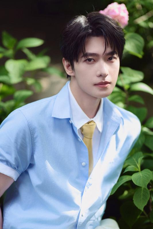 Suýt nữa showbiz mất đi một cực phẩm: Đỉnh lưu vạn người mê tí thì "dao kéo" chiếc mũi thương hiệu nếu không có câu nói này của bác sĩ- Ảnh 2.