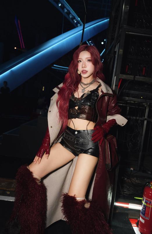 Tương lai nào cho Trang Pháp ở show Trung?- Ảnh 13.