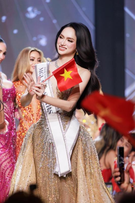 Top 4 Vietnam Idol 2012: Người đăng quang quốc tế, người về quê kín tiếng- Ảnh 2.