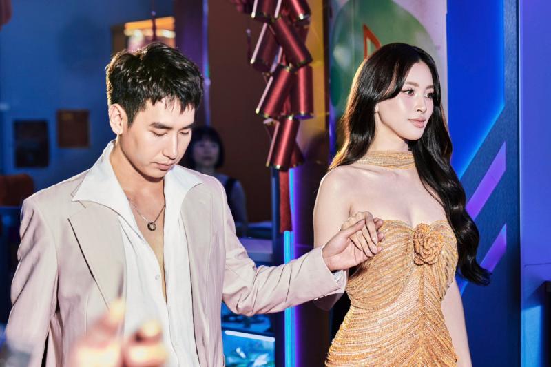 Vbiz có cặp đôi mới visual quá hợp, lộ cả clip hậu trường tình tứ?- Ảnh 5.