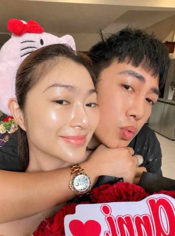 Cặp diễn viên - ca sĩ bí mật yêu 5 năm, có con chung chuẩn bị đám cưới?- Ảnh 3.