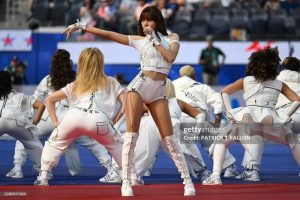 Thực hư chuyện Lisa bị "ghẻ lạnh" ở World Cup, nữ hoàng Shakira cũng từng gặp cảnh tương tự
