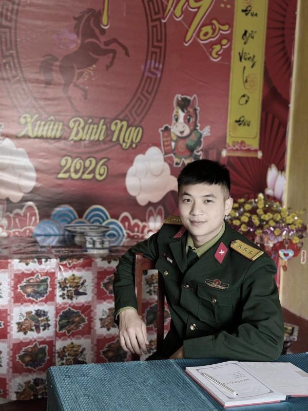 Tâm thư của Hoà Minzy sau tang lễ Thượng uý Lê Văn Thắng: "Chị sẽ gọi điện hỏi thăm, mua thuốc bổ cho bố mẹ thay em"- Ảnh 4.