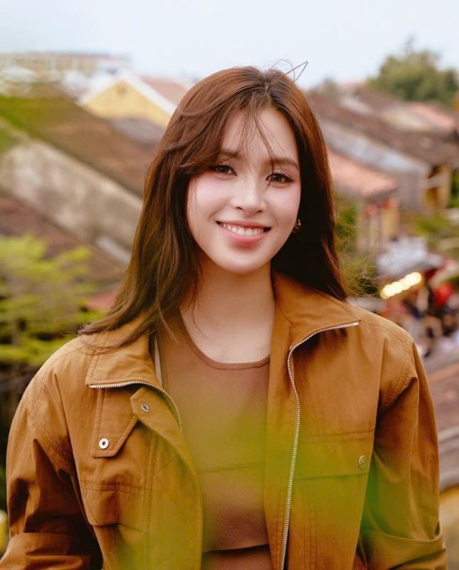 Mỹ nhân sở hữu gương mặt đẹp nhất Việt Nam sau gần 1 thập kỷ đăng quang: Visual không có đối thủ, sự nghiệp sang trang mới- Ảnh 11.