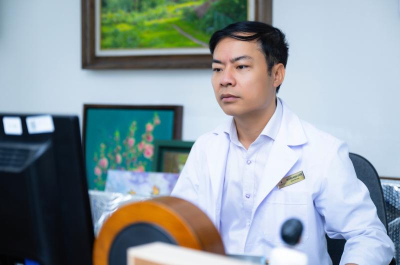 Bệnh nhân từ Anh, Nhật đưa con về Hà Nội thăm "bố Chiến": Chuyện một cậu học trò giỏi Sinh đến với sản khoa và hỗ trợ sinh sản - Ảnh 6.