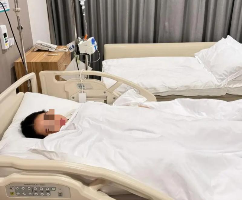 Người phụ nữ qua đời sau 9 tháng phát hiện ung thư dạ dày, con trai cả bật khóc: "Giá như tôi để ý khi mẹ chán ăn…" - Ảnh 2.