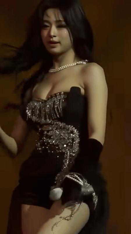 Ngỡ ngàng trước vòng 1 khác lạ của công chúa showbiz, 2 năm đi hát lột xác thành mỹ nhân quyến rũ- Ảnh 2.