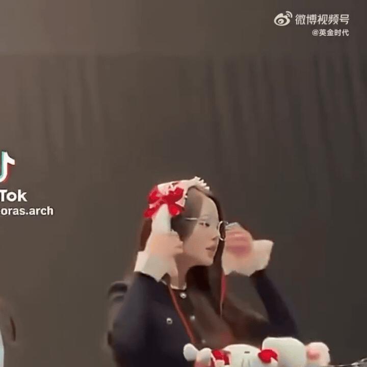 “3 mỹ nhân EQ thấp nhất showbiz”: Công chúa Kpop chưa bị ghét bằng ca sĩ này- Ảnh 6.