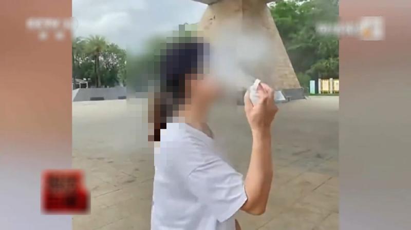 Chàng trai 20 tuổi "phổi trắng xóa" vì một thói quen chống nắng theo cách "vạn người mê" - Ảnh 2.