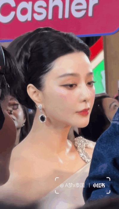 Phạm Băng Băng sang Thái Lan bán mặt nạ ở hội chợ, visual cam thường zoom đến đâu hết hồn đến đó- Ảnh 7.
