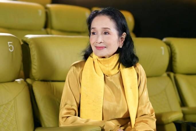 Nữ NSND đẹp nhất Việt Nam một thời: Cả đời chỉ yêu 1 người, U90 sống trong căn hộ ở TP.HCM một mình- Ảnh 4.