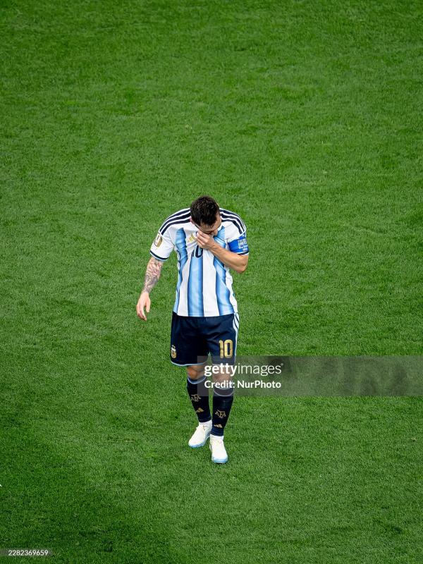Messi: "Tôi mệt rồi"- Ảnh 2.