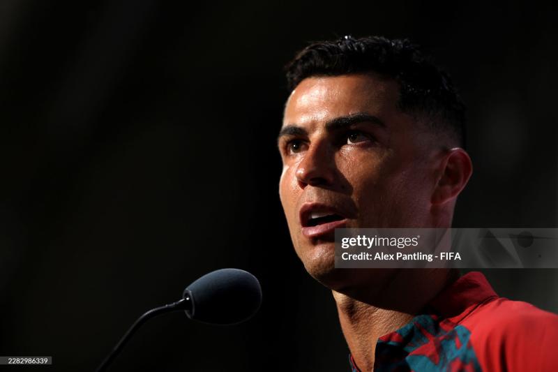 Phỏng vấn nóng Ronaldo sau khi lập kỷ lục lịch sử ở World Cup: Tuần qua thật đen tối, nhiều người nghĩ tôi nên giải nghệ, giờ tôi trở lại rồi!- Ảnh 3. Phỏng vấn nóng Ronaldo sau khi lập kỷ lục lịch sử ở World Cup: Tuần qua thật đen tối, nhiều người nghĩ tôi nên giải nghệ, giờ tôi trở lại rồi!- Ảnh 3.