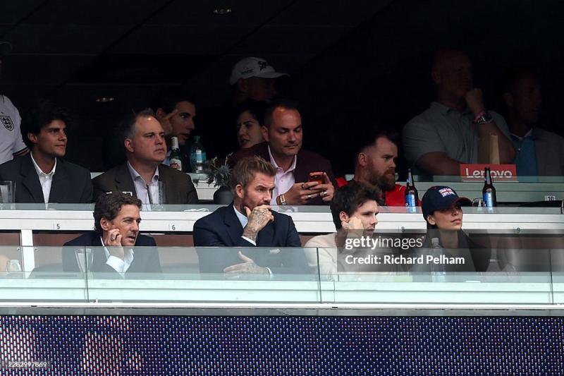 Beckham phong độ lịch lãm cũng phải cau mày thất vọng về tuyển Anh khi bị Ghana cầm hoà  - Ảnh 4.