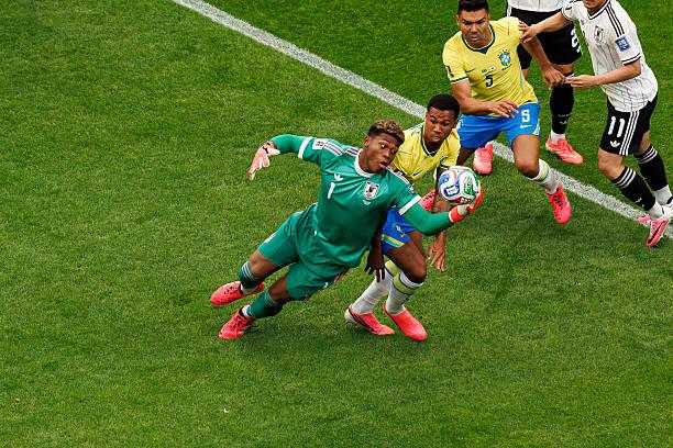 Zion Suzuki là ai? "Người nhện" khuấy đảo World Cup, khiến dàn sao Brazil cũng phải bất lực- Ảnh 4.