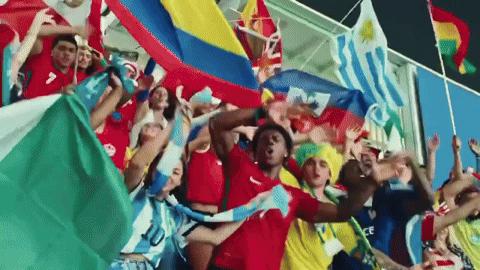 Ra nhạc chơi chơi mà hay hơn Lisa, Shakira, bài hát của fan Ronaldo hút 10 triệu view, được FIFA đưa vào album nhạc World Cup mới oách! - Ảnh 3.