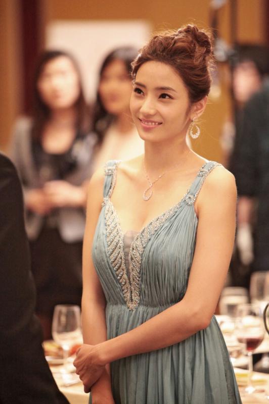 Thiếu gia 12 tuổi đẹp nhất showbiz lộ diện sau tin bố mẹ ly hôn ầm ĩ- Ảnh 7.