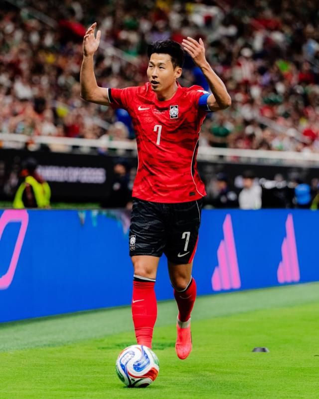 Lịch thi đấu World Cup 25/6 theo giờ Việt Nam: Neymar tái xuất cùng Brazil, Hàn Quốc vẫn có nguy cơ bị loại ở lượt trận "sinh tử" - Ảnh 3.