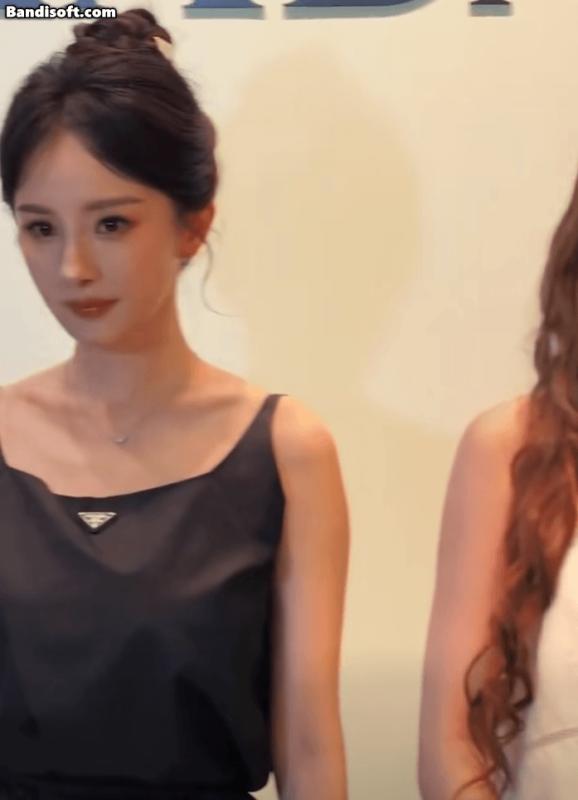40 tuổi mà như mới hơn 20 thì chỉ có “yêu quái”: Visual như bạch ngọc điêu khắc, mỹ nhân hàng real phải vậy- Ảnh 1.
