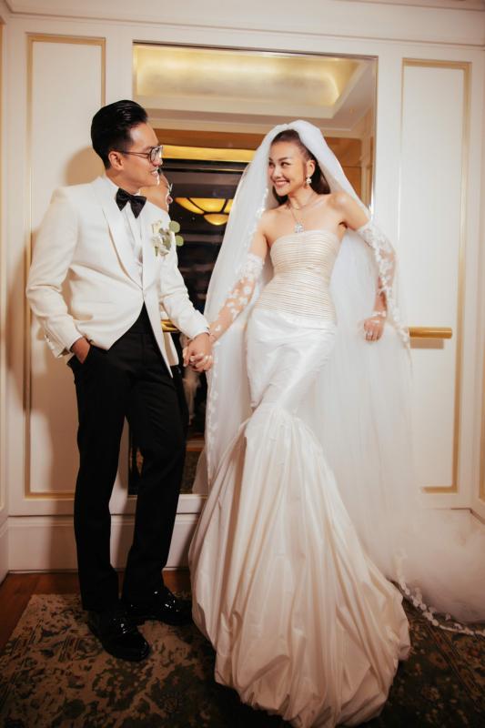 Đệ nhất vũ nữ màn ảnh Việt đang bị cả cõi mạng chê bai liều mình đi hát, viên mãn bên chồng gia thế khủng- Ảnh 5.