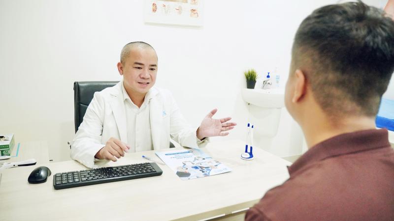 Ít "chào cờ" buổi sáng có phải dấu hiệu sinh lý nam đang suy giảm? - Ảnh 1.