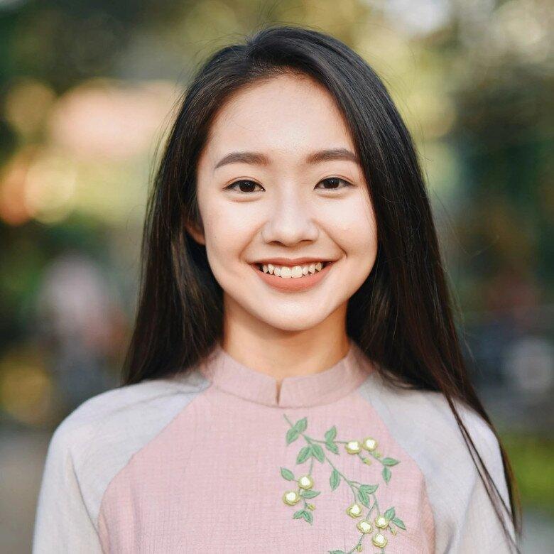 5 mỹ nhân có nụ cười đẹp nhất Việt Nam: Minh Hằng xếp sau Lan Ngọc, hạng 1 rạng rỡ hơn cả mặt trời- Ảnh 3. 5 mỹ nhân có nụ cười đẹp nhất Việt Nam: Minh Hằng xếp sau Lan Ngọc, hạng 1 rạng rỡ hơn cả mặt trời- Ảnh 3.