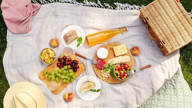 Mùa picnic đến rồi: Tránh ngay 6 sai lầm khiến thực phẩm nhanh biến thành "ổ vi khuẩn" dưới trời nắng nóng- Ảnh 4.