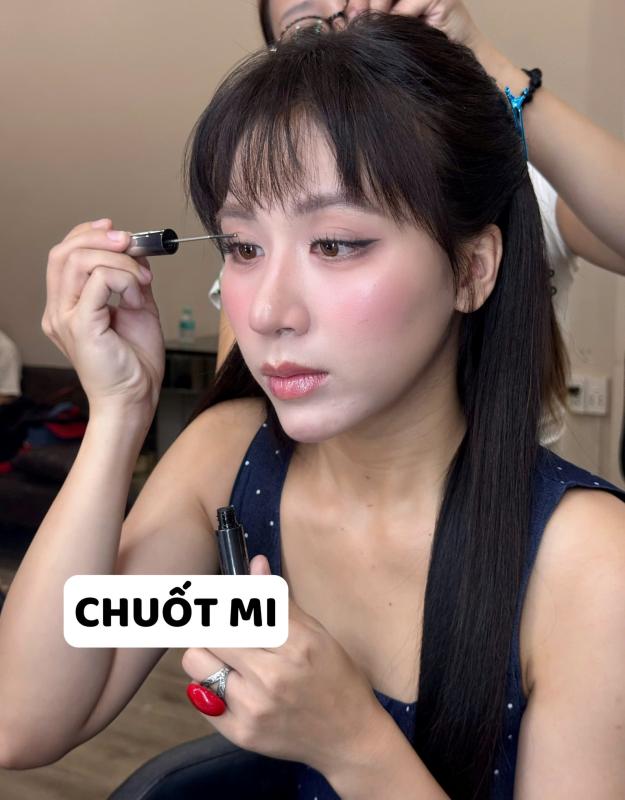 Lần đầu có mỹ nhân Việt tháo sụn mũi giả để đóng gái quê, netizen nhìn xong chỉ thốt lên "thật quá vô lý"- Ảnh 2.