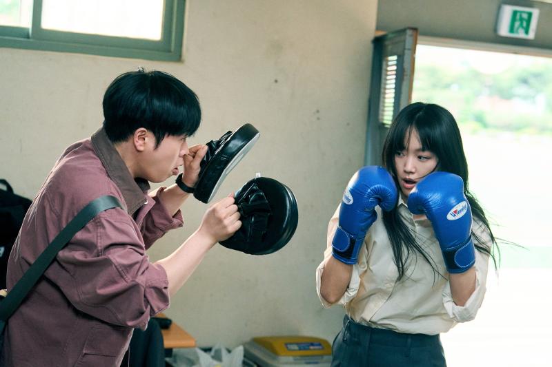 Hé lộ 26 người Việt đứng sau thành công của Teach You a Lesson: Vỗ tay cho đội ngũ nước nhà- Ảnh 5. Hé lộ 26 người Việt đứng sau thành công của Teach You a Lesson: Vỗ tay cho đội ngũ nước nhà- Ảnh 5.