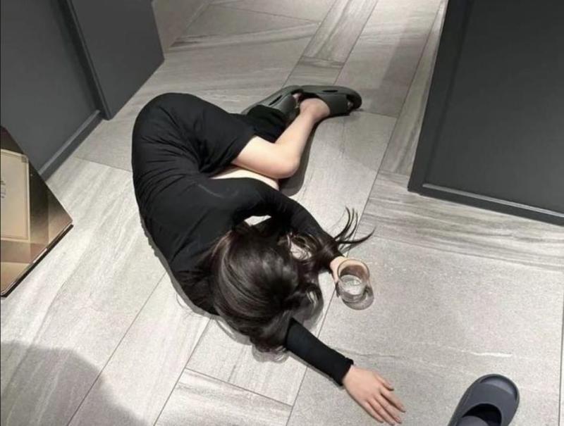 Người đàn ông tử vong vì thiếu kali, bác sĩ nói thẳng: Mùa hè thấy 4 thứ mà không đi viện ngay e rằng không kịp… - Ảnh 2.