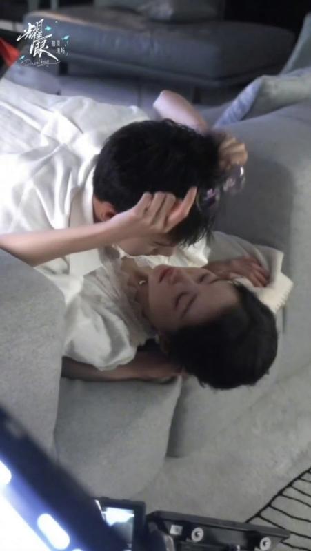 Phim Trung Quốc gây bão với cảnh 18+ nghẹt thở: Nhan sắc cặp chính khiến 50 triệu người mê đắm- Ảnh 1. Phim Trung Quốc gây bão với cảnh 18+ nghẹt thở: Nhan sắc cặp chính khiến 50 triệu người mê đắm- Ảnh 1.
