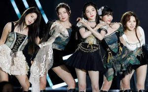 Red Velvet trở lại với album mới và fan concert vào tháng 8