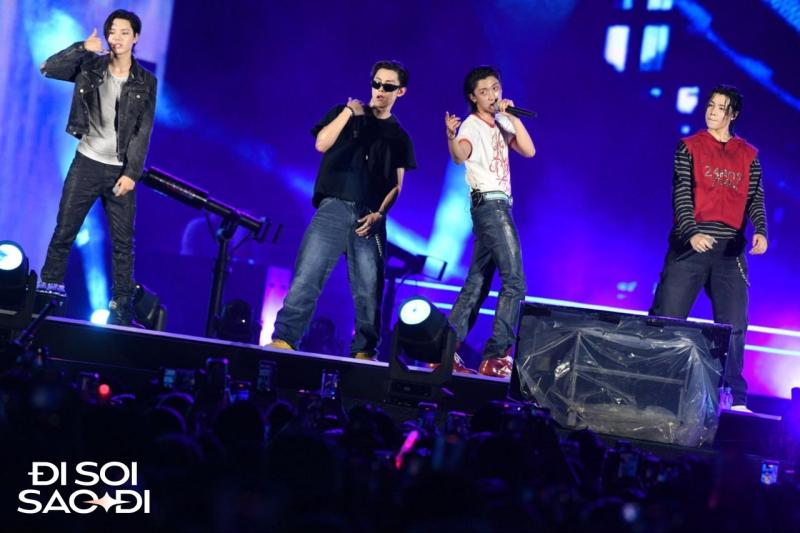 Jay Park cùng "dàn con cưng" LNGSHOT khiến Mỹ Đình “vỡ trận”, Wendy - Kwon Eun Bi đẹp như tiên tử tại K-PULSE HANOI 2026- Ảnh 7. Jay Park cùng "dàn con cưng" LNGSHOT khiến Mỹ Đình “vỡ trận”, Wendy - Kwon Eun Bi đẹp như tiên tử tại K-PULSE HANOI 2026- Ảnh 7.