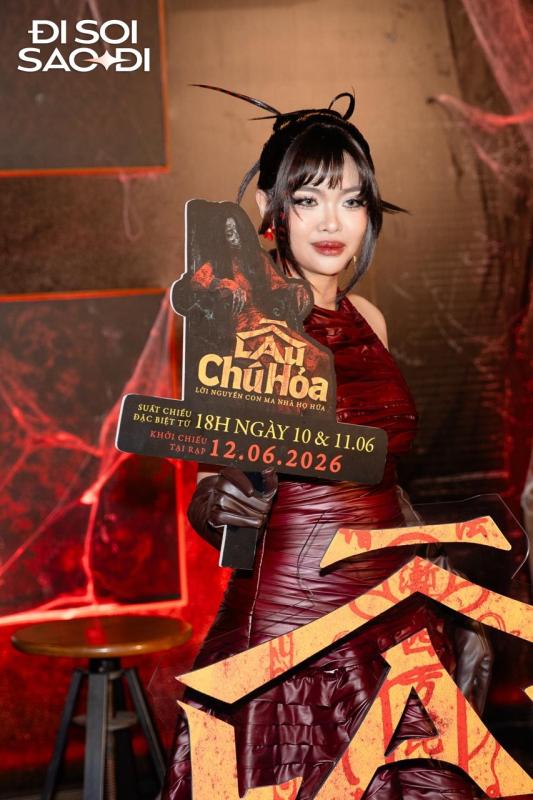 Thảm đỏ HOT nhất hôm nay: Mỹ nam Mưa Đỏ đẹp trai ngời ngời, “nữ hoàng mỏ hỗn” chiếm spotlight nhờ nhan sắc nổi loạn- Ảnh 8. Thảm đỏ HOT nhất hôm nay: Mỹ nam Mưa Đỏ đẹp trai ngời ngời, “nữ hoàng mỏ hỗn” chiếm spotlight nhờ nhan sắc nổi loạn - Ảnh 9.