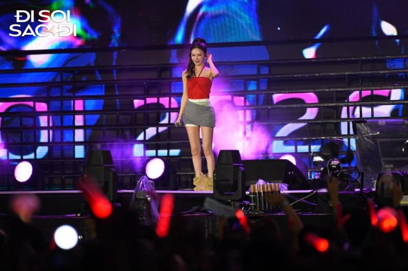 Jay Park cùng "dàn con cưng" LNGSHOT khiến Mỹ Đình “vỡ trận”, Wendy - Kwon Eun Bi đẹp như tiên tử tại K-PULSE HANOI 2026- Ảnh 1. Jay Park cùng "dàn con cưng" LNGSHOT khiến Mỹ Đình “vỡ trận”, Wendy - Kwon Eun Bi đẹp như tiên tử tại K-PULSE HANOI 2026- Ảnh 1.