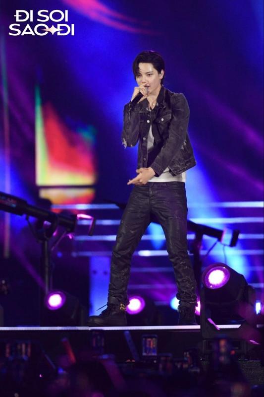 Jay Park cùng "dàn con cưng" LNGSHOT khiến Mỹ Đình “vỡ trận”, Wendy - Kwon Eun Bi đẹp như tiên tử tại K-PULSE HANOI 2026- Ảnh 10. Jay Park cùng "dàn con cưng" LNGSHOT khiến Mỹ Đình “vỡ trận”, Wendy - Kwon Eun Bi đẹp như tiên tử tại K-PULSE HANOI 2026- Ảnh 10.