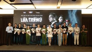 Mỹ nam Việt duy nhất cả đời đóng 30 vai công an: Bỏ phố về quê nuôi cá trồng rau, cưới vợ đẹp kém 11 tuổi
