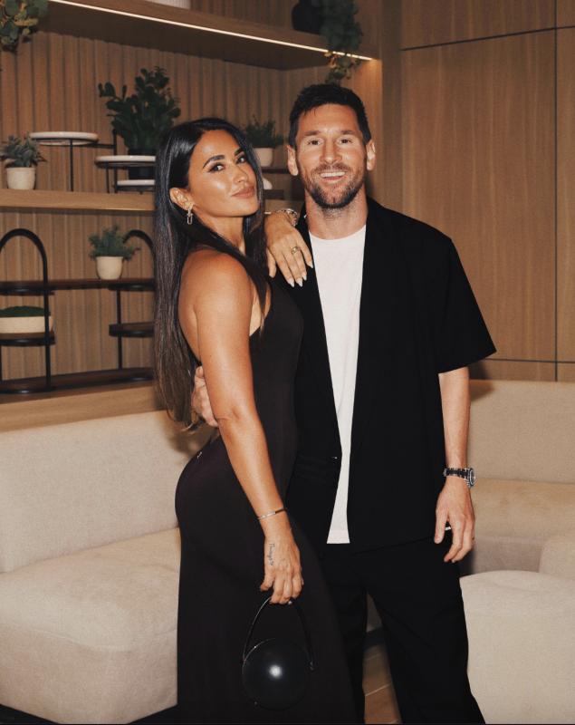 Bị vợ gọi là "ông già càu nhàu", siêu sao tỷ đô Messi bước sang tuổi 39 với cuộc sống giản dị hiếm thấy - Ảnh 1.