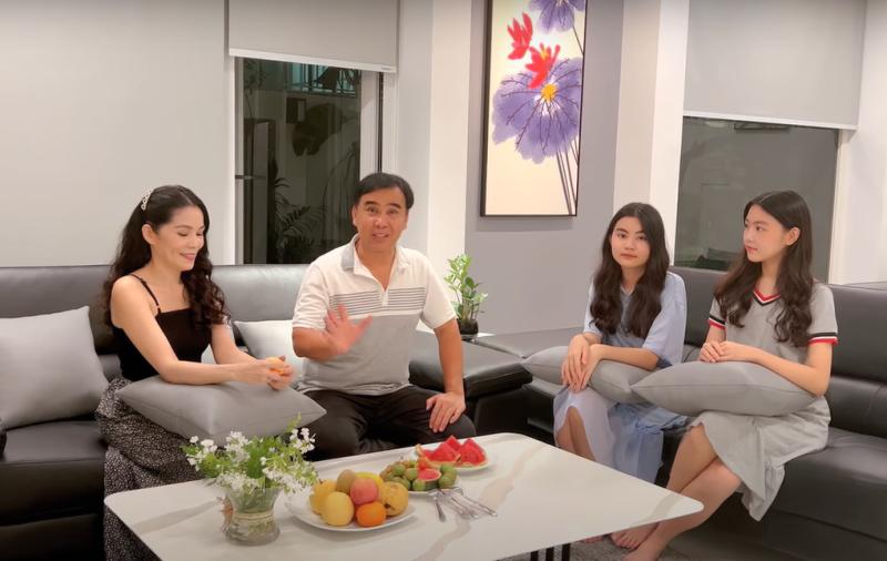 NSƯT ăn lá cây để cầm cự qua ngày giờ là Phó Chủ tịch, ở biệt thự 21 tỷ ngay khu nhà giàu TP.HCM- Ảnh 7. NSƯT ăn lá cây để cầm cự qua ngày giờ là Phó Chủ tịch, ở biệt thự 21 tỷ ngay khu nhà giàu TP.HCM- Ảnh 7.