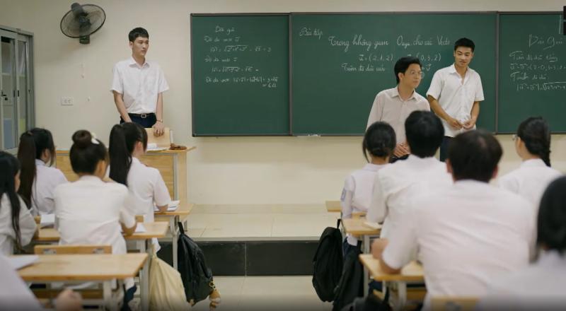 Thầy giáo khiến cả MXH Việt muốn đi học lại: Đã đẹp trai lại còn công bằng, cần nhân bản gấp- Ảnh 1.