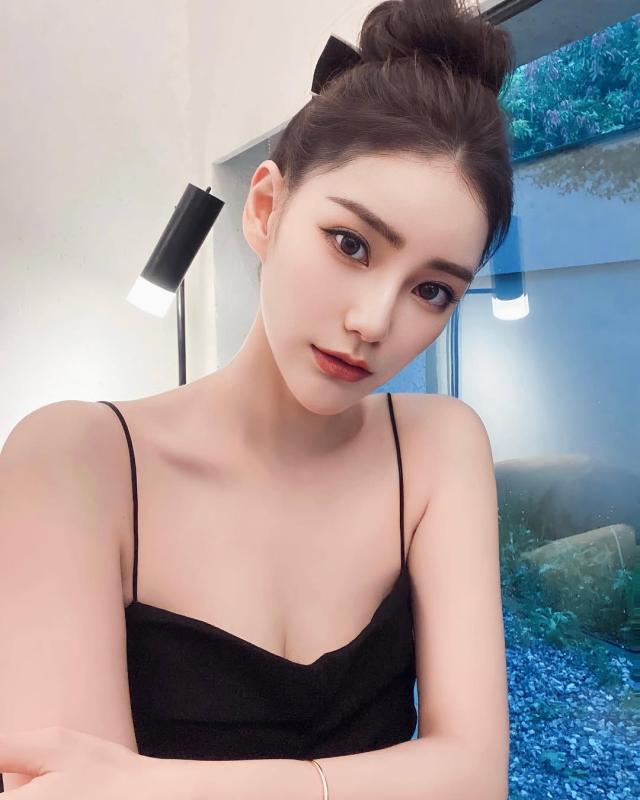 Dậy sóng tin 2 con Từ Hy Viên bị mẹ kế hot girl bạc đãi, không cho đặt chân vào nhà cha doanh nhân vì sợ quý tử chịu thiệt- Ảnh 3.